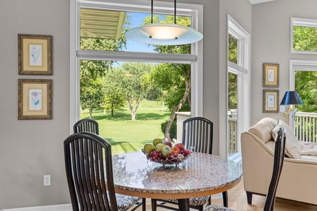6985 Howard Lane, Eden Prairie, MN 55346