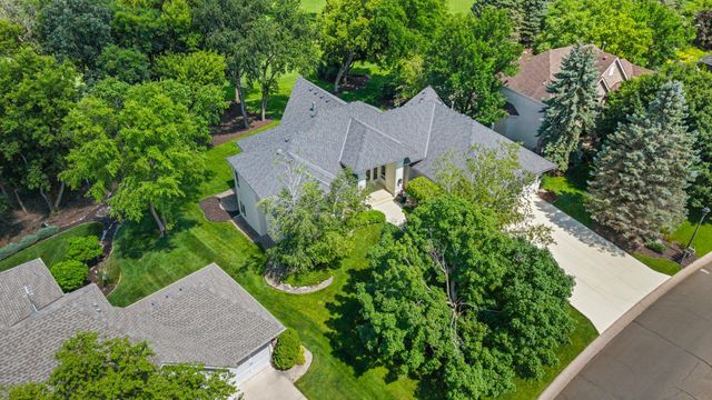 6985 Howard Lane, Eden Prairie, MN 55346
