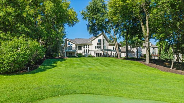 6985 Howard Lane, Eden Prairie, MN 55346