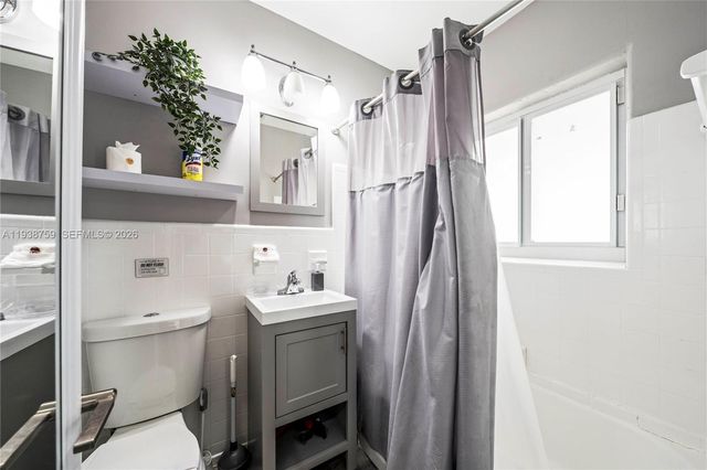 1400 NE 14th St, Fort Lauderdale, FL 33304