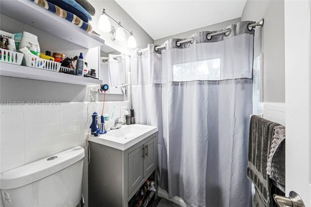 1400 NE 14th St, Fort Lauderdale, FL 33304