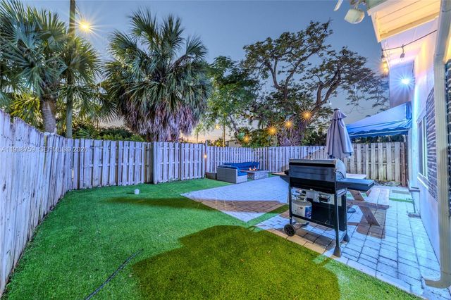 1400 NE 14th St, Fort Lauderdale, FL 33304