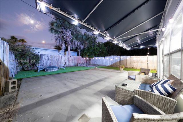 1400 NE 14th St, Fort Lauderdale, FL 33304