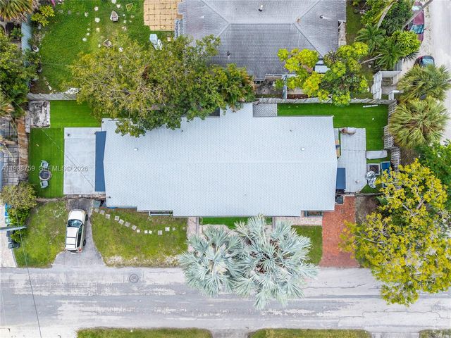 1400 NE 14th St, Fort Lauderdale, FL 33304