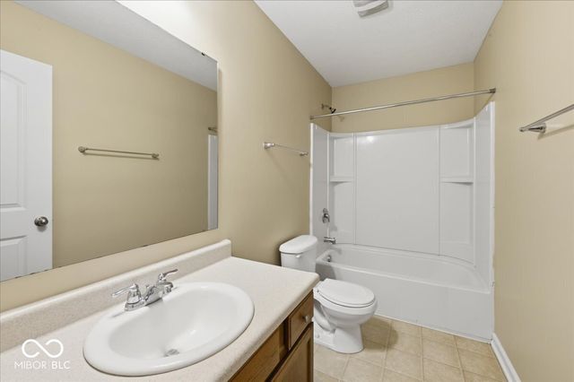 12679 Old Pond Road, Noblesville, IN 46060