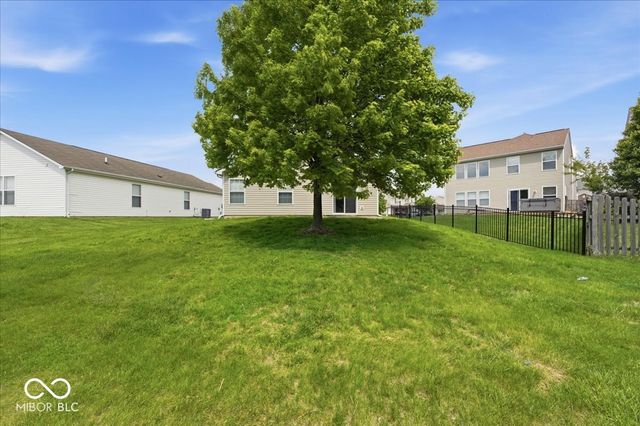 12679 Old Pond Road, Noblesville, IN 46060