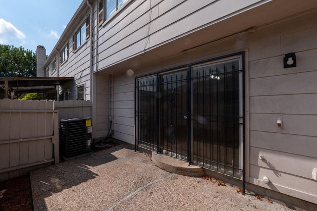 8486 Ariel Street, Houston, TX 77074