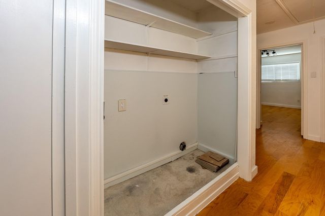 8486 Ariel Street, Houston, TX 77074