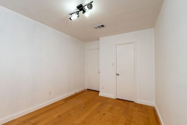 8486 Ariel Street, Houston, TX 77074