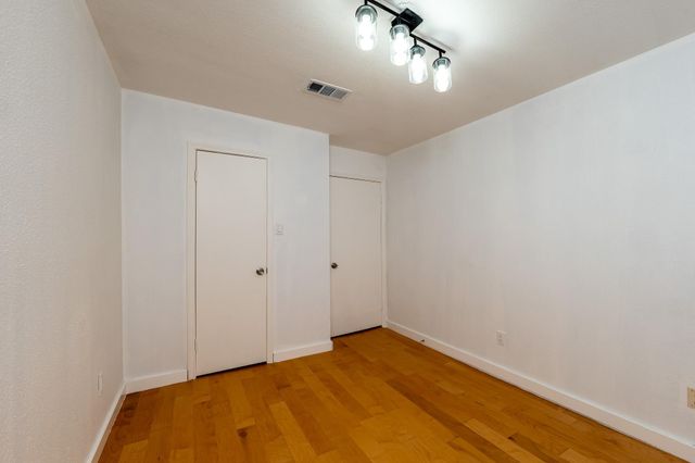 8486 Ariel Street, Houston, TX 77074