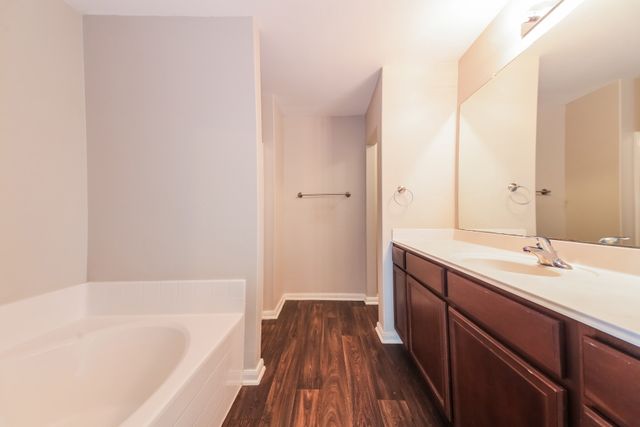 14242 Bridgeview Lane, Dallas, TX 75253