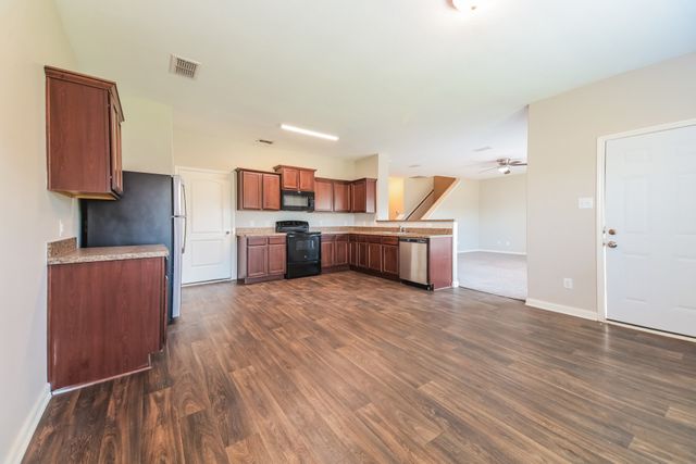 14242 Bridgeview Lane, Dallas, TX 75253