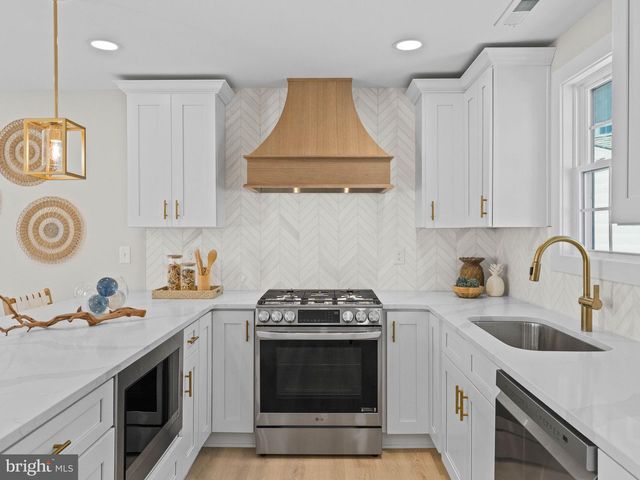 104 CRESCENT RD, Ocean City, NJ 08226