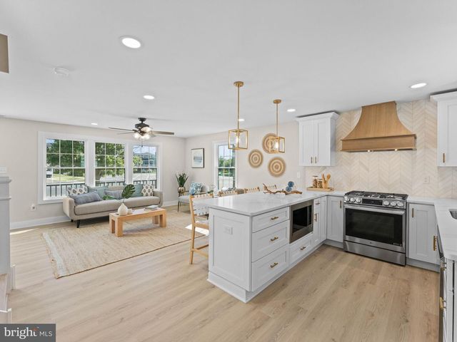 104 CRESCENT RD, Ocean City, NJ 08226