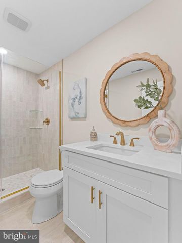 104 CRESCENT RD, Ocean City, NJ 08226