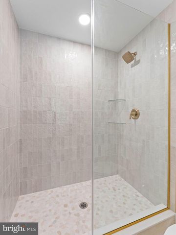 104 CRESCENT RD, Ocean City, NJ 08226