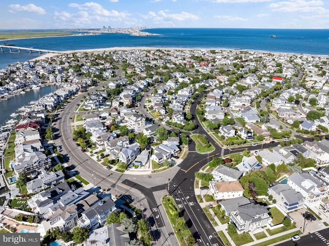 104 CRESCENT RD, Ocean City, NJ 08226