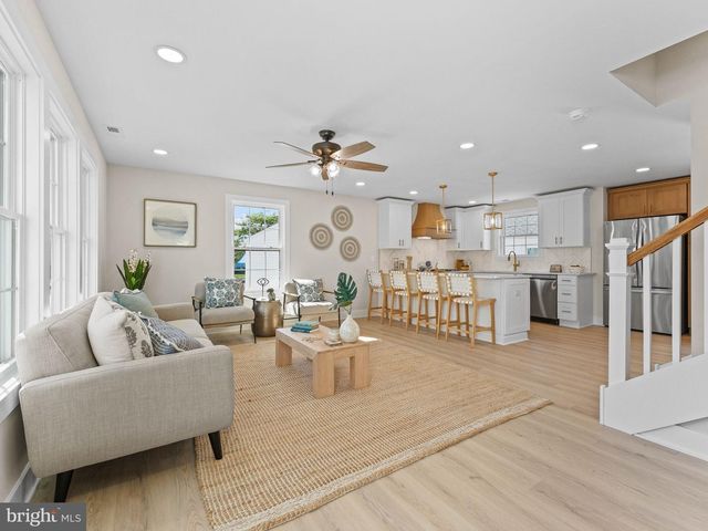 104 CRESCENT RD, Ocean City, NJ 08226