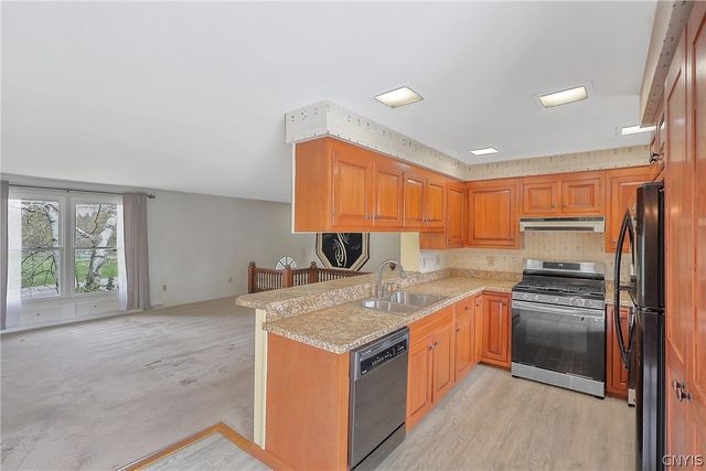 3194 Howlett Hill Road, Onondaga, NY 13031