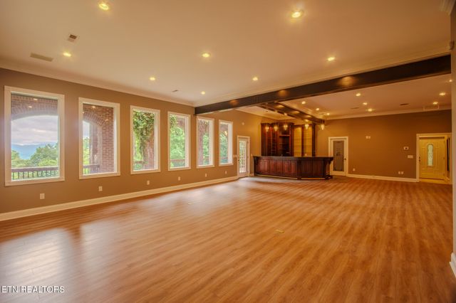 431 Thomas Loop Rd, Sevierville, TN 37876