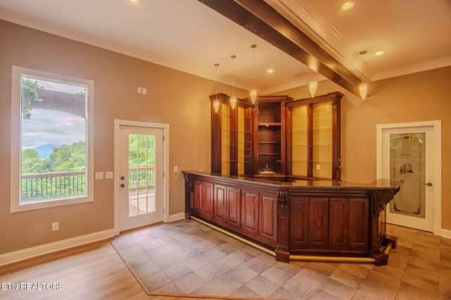 431 Thomas Loop Rd, Sevierville, TN 37876