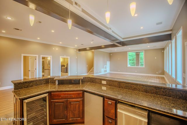 431 Thomas Loop Rd, Sevierville, TN 37876