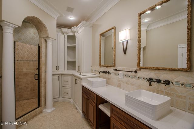 431 Thomas Loop Rd, Sevierville, TN 37876