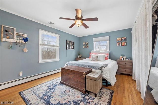 13 Forest View Dr, Washington Twp., NJ 07853