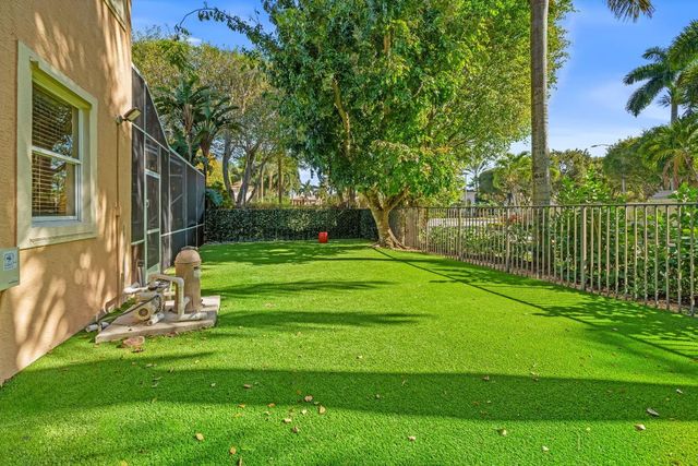 2630 Sawyer Terrace, Wellington, FL 33414