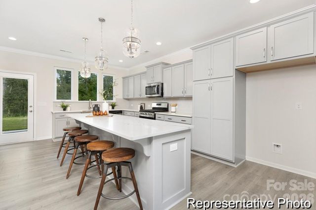 126 Pembroke Way 18, Albemarle, NC 28001