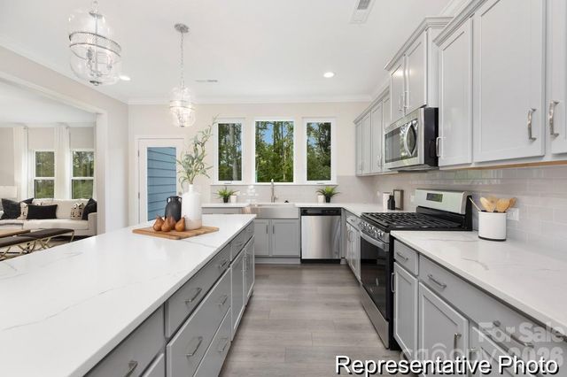 126 Pembroke Way 18, Albemarle, NC 28001