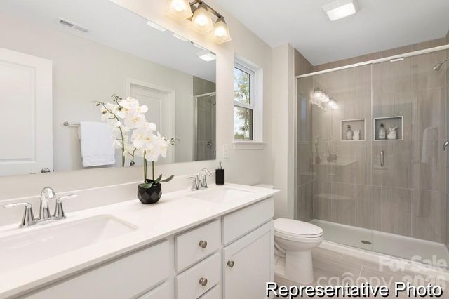 126 Pembroke Way 18, Albemarle, NC 28001