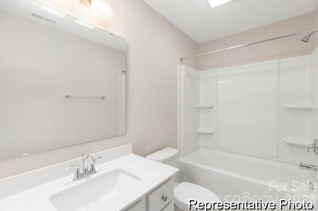 126 Pembroke Way 18, Albemarle, NC 28001
