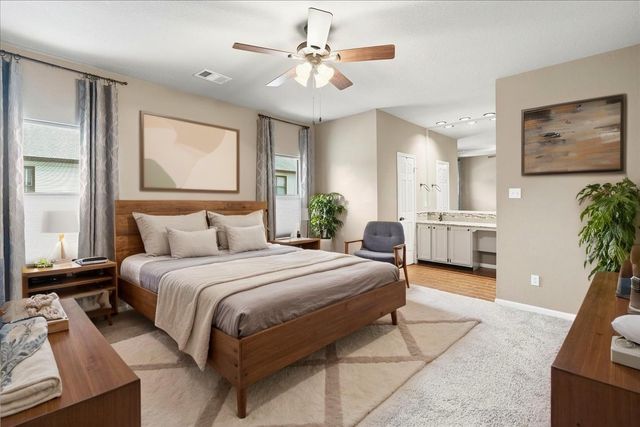 10819 Crown Colony DR 40, Austin, TX 78747