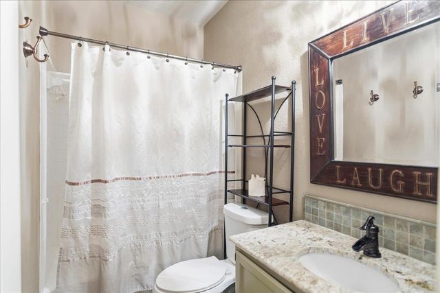 10819 Crown Colony DR 40, Austin, TX 78747