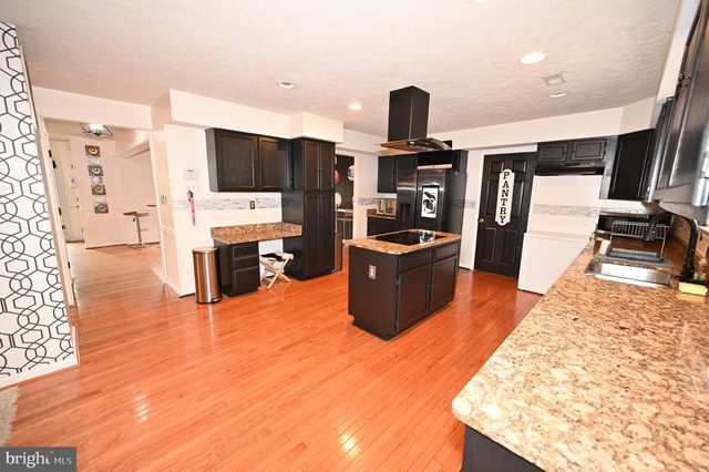 5800 BOST, Clinton, MD 20735
