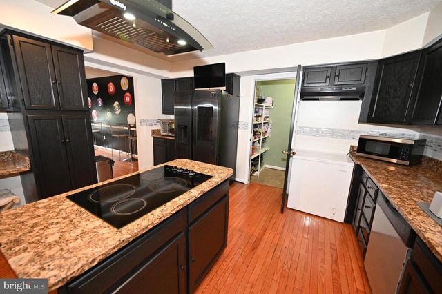 5800 BOST, Clinton, MD 20735