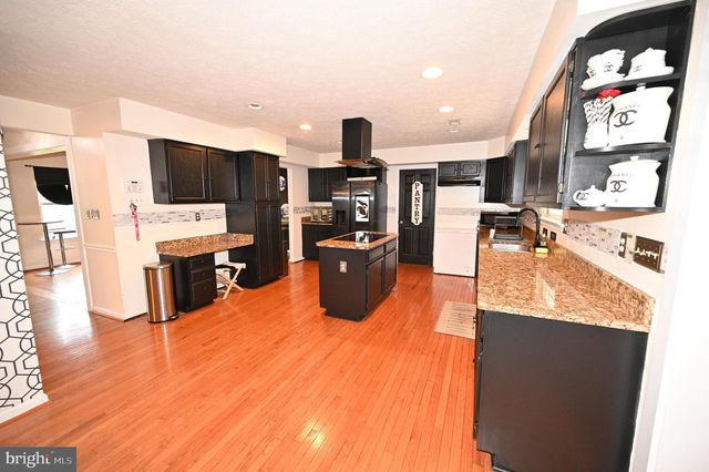 5800 BOST, Clinton, MD 20735