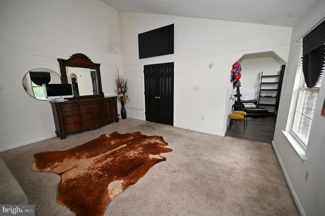 5800 BOST, Clinton, MD 20735