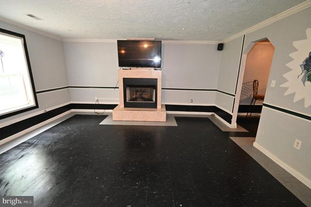 5800 BOST, Clinton, MD 20735