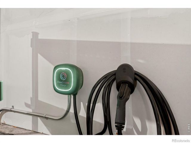 2960 S Flat Circle, Longmont, CO 80503