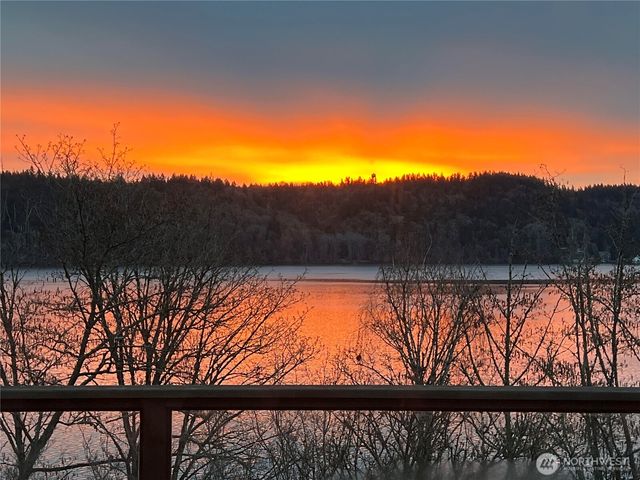 13740 42nd Avenue NE, Seattle, WA 98125