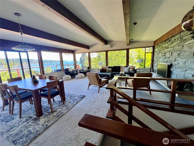13740 42nd Avenue NE, Seattle, WA 98125