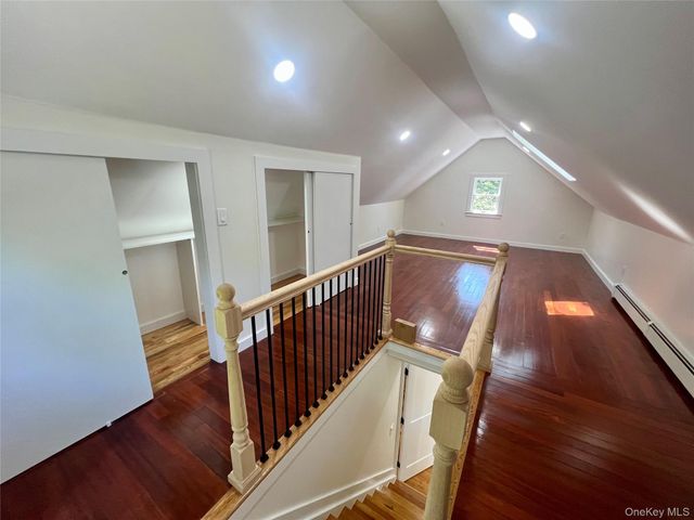 100 Maple Lane, Medford, NY 11763