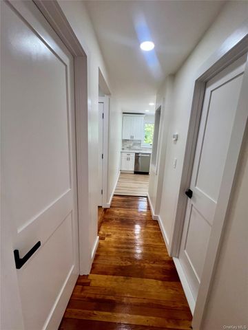 100 Maple Lane, Medford, NY 11763