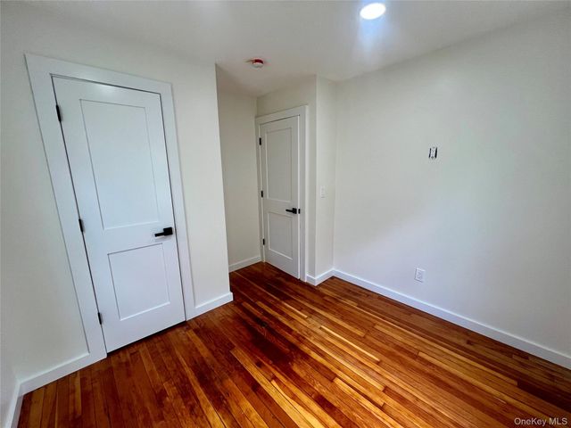 100 Maple Lane, Medford, NY 11763