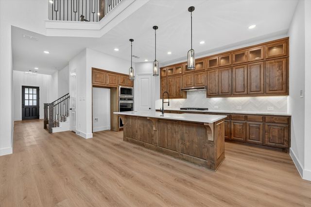 1053 Alberta Spruce Road, Fort Worth, TX 76247