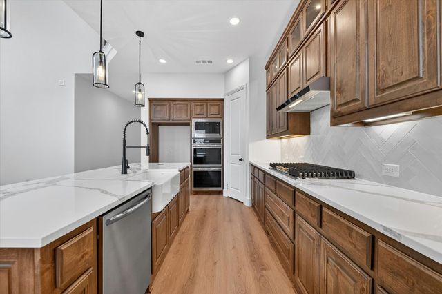 1053 Alberta Spruce Road, Fort Worth, TX 76247