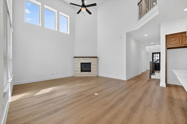 1053 Alberta Spruce Road, Fort Worth, TX 76247