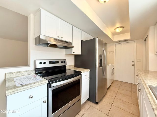 10402 N 10TH Street 3, Phoenix, AZ 85020